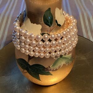 Monet White Pearl Choker